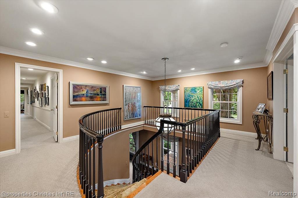 950 E Glengarry Circle, Bloomfield Hills, MI 48301 — Photo 27