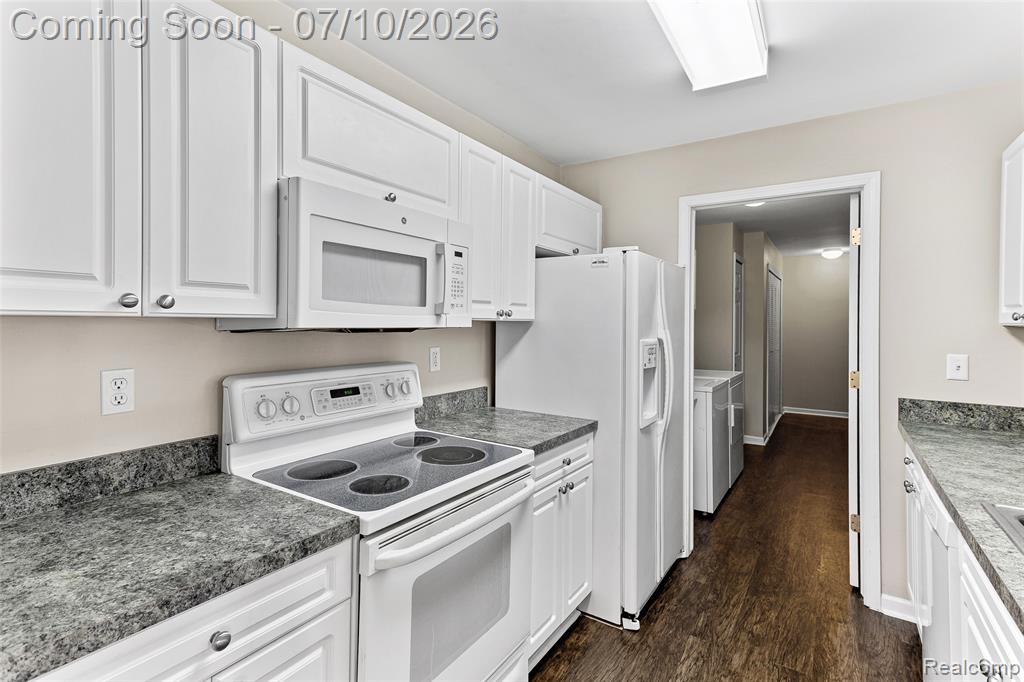 3553 Oakmonte Boulevard, Rochester, MI 48306 — Photo 23