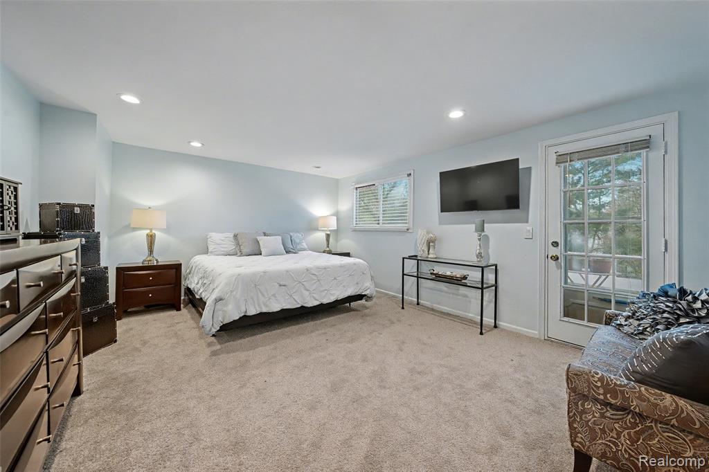 6940 Wing Lake Road, Bloomfield, MI 48301 — Photo 19