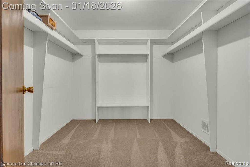 6260 Nicholas Drive, West Bloomfield, MI — Photo 24