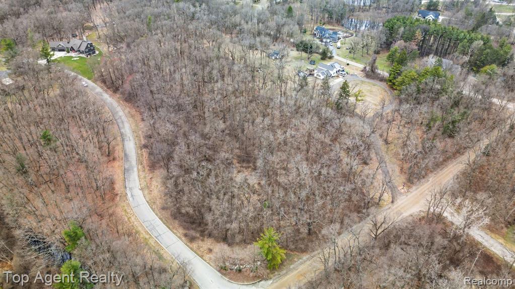 1511 Barrwood Trail, Oxford, MI 48371 — Photo 11