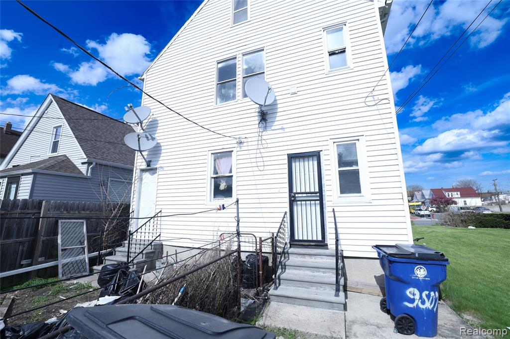 9507 Conant Street, Hamtramck, MI 48212 — Photo 61