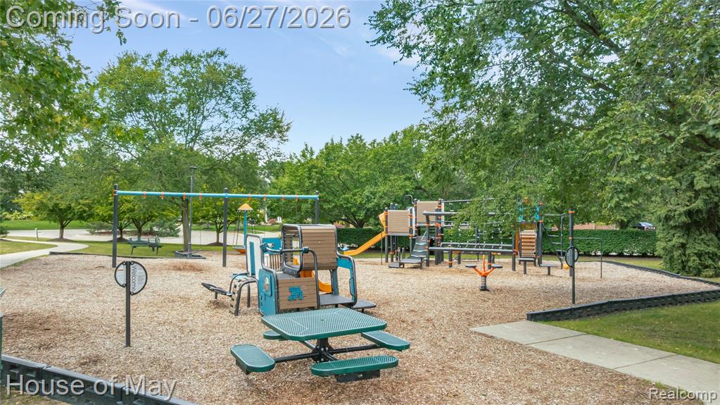 5830 Waycroft Court, Commerce Twp, MI 48382 — Photo 85