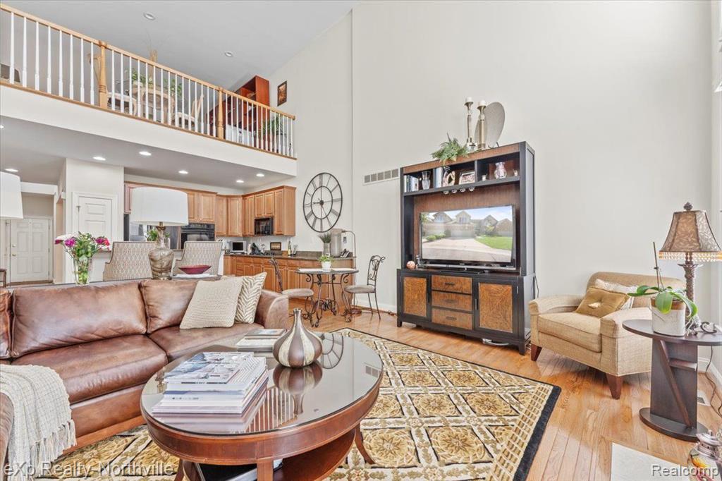 44593 BROADMOOR Circle N, Northville, MI 48168 — Photo 15