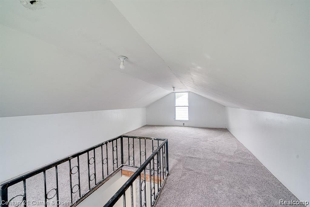 9244 Carlin Street, Detroit, MI 48228 — Photo 9