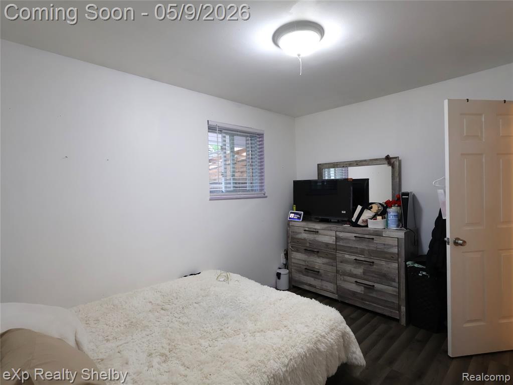719 Sheryl Drive, Waterford, MI 48328 — Photo 12