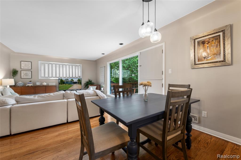 10534 Kingston Avenue, Huntington Woods, MI — Photo 11