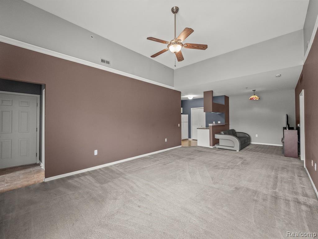 7683 AMBASSADOR Drive, Shelby Twp, MI 48316 — Photo 6