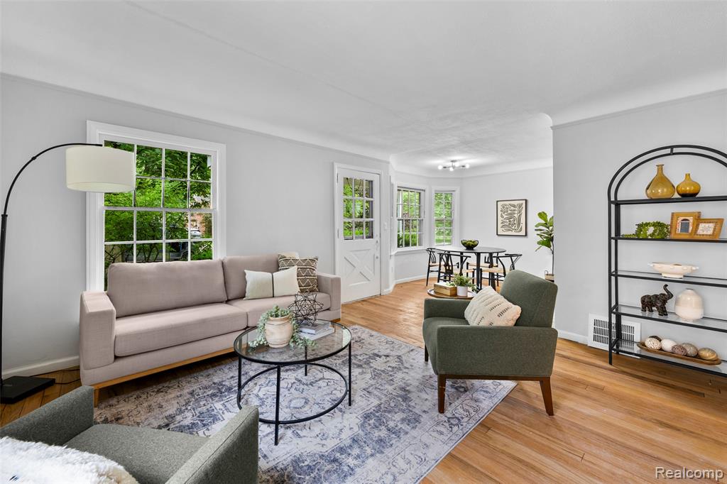 414 Aqua Court, Royal Oak, MI 48073 — Photo 8