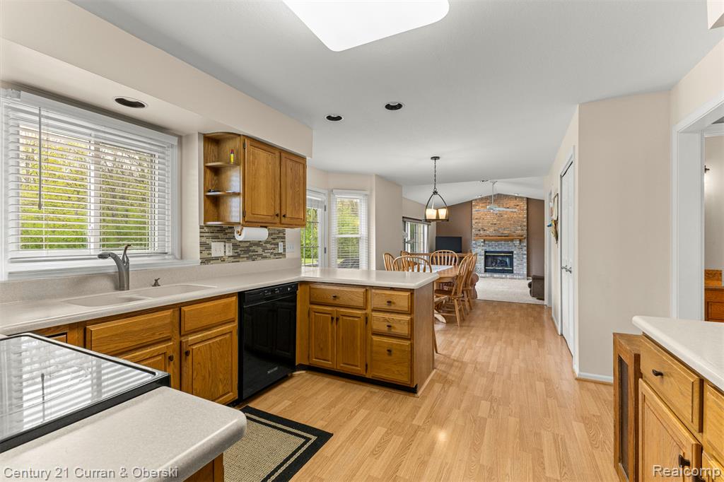 1256 Wedgewood Circle, Saline, MI 48176 — Photo 16