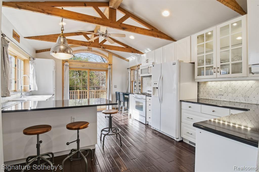 923 N Center Street, Royal Oak, MI 48067 — Photo 4