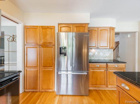 8160 Manchester, Grosse Ile, MI 48138 — Photo 15