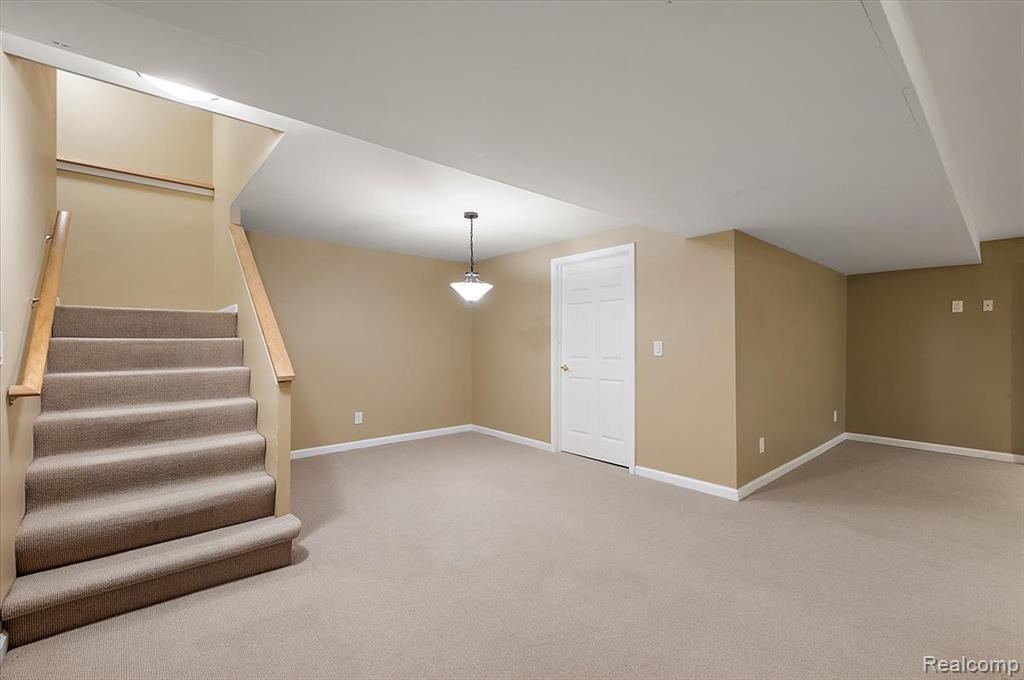 6952 Granger Drive, Troy, MI 48098 — Photo 32