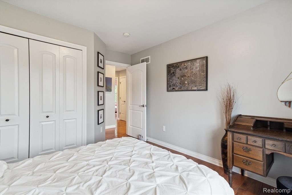 4198 OAK Street, Grand Blanc, MI 48439 — Photo 34