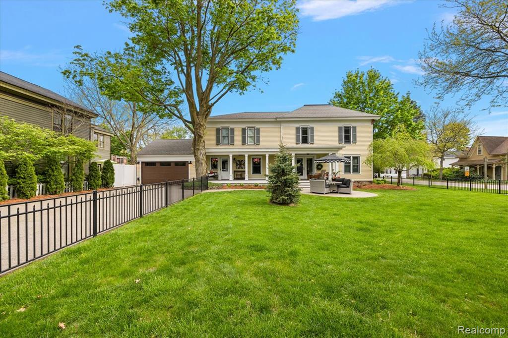 7 Buffalo Street, Clarkston, MI — Photo 4