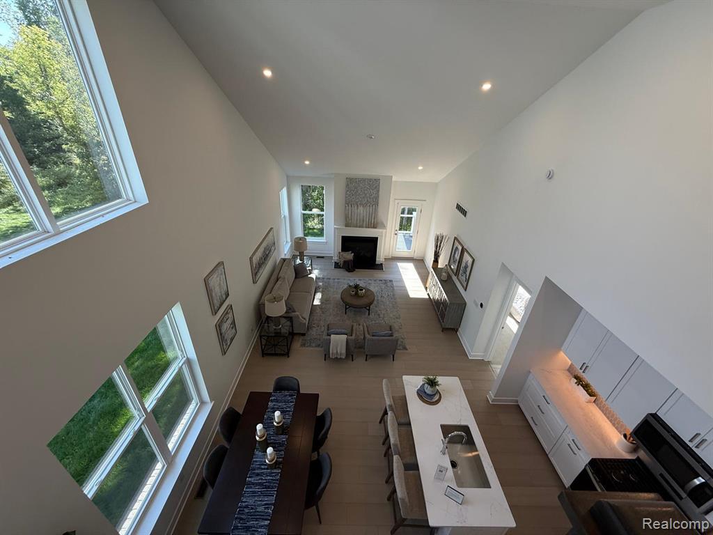 5342 Trail Vista Drive, West Bloomfield, MI 48323 — Photo 2
