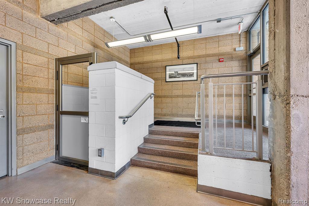 315 2ND Street, 213, Ann Arbor, MI 48103 — Photo 19