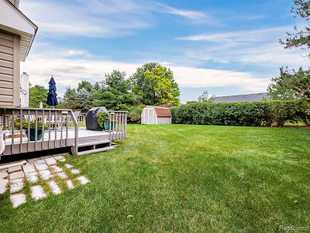 1394 MIDDLEWOOD Drive, Saline, MI 48176 — Photo 31