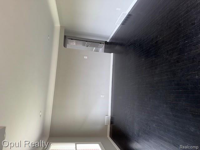 6550 Golfview Street, Garden City, MI — Photo 9