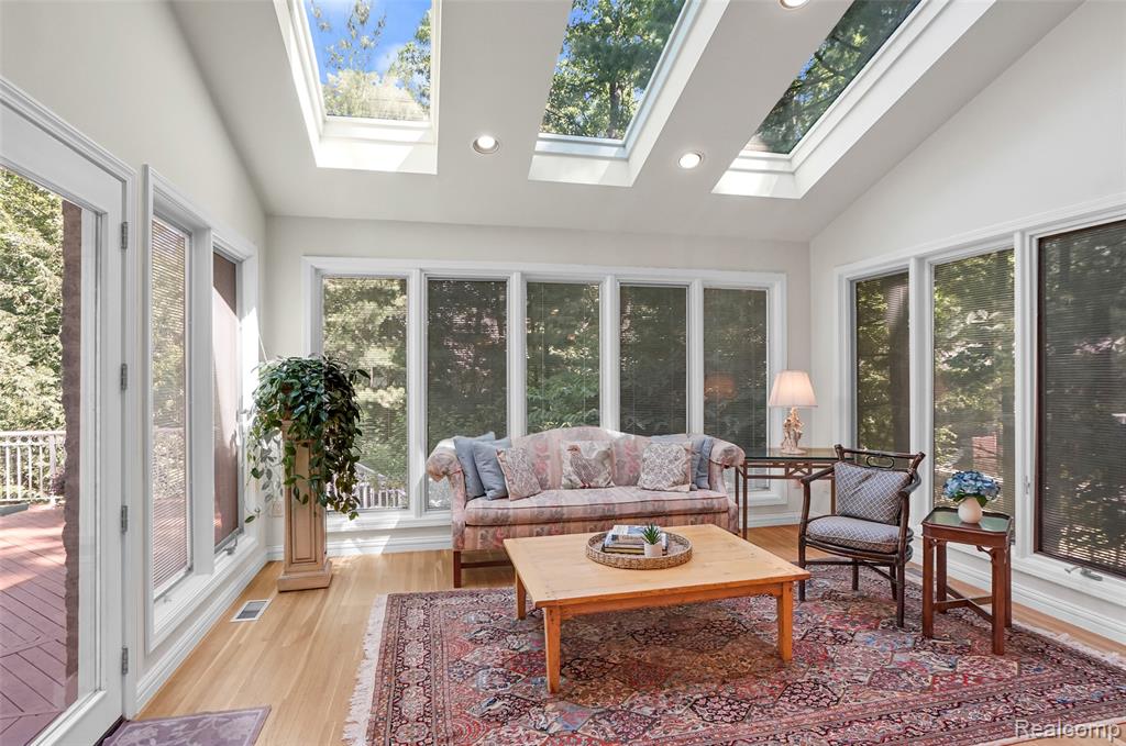 5575 Forman Drive, Bloomfield Hills, MI 48301 — Photo 24