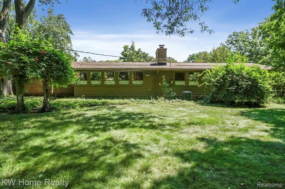 5660 Crabtree Road, Bloomfield Hills, MI 48301 — Photo 29