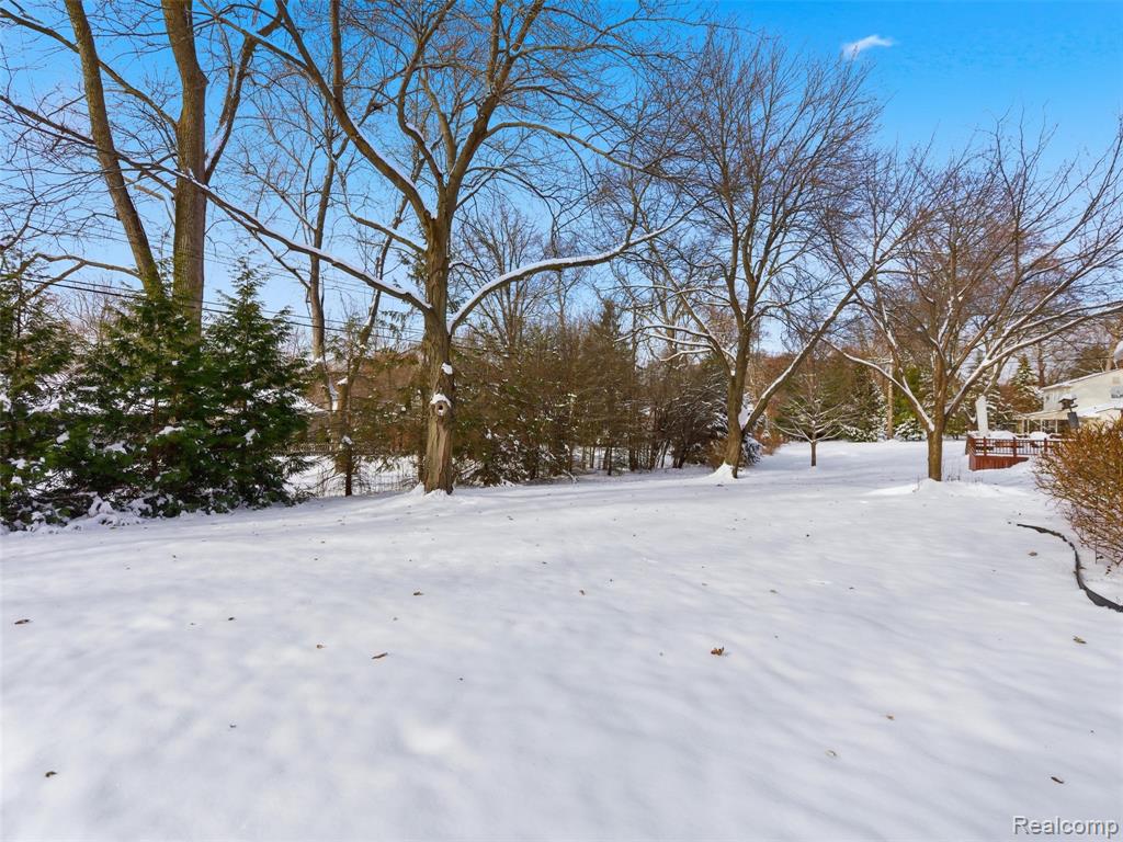 2950 Aspen Lane, Bloomfield, MI 48302 — Photo 31