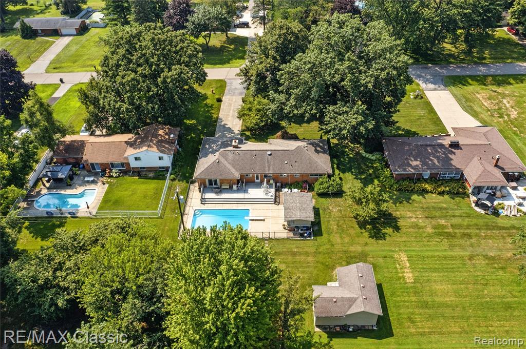 415 Booth Road, Troy, MI 48085 — Photo 50