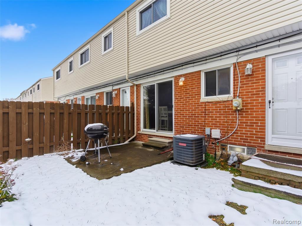 8207 Dartmouth Avenue, Warren, MI 48093 — Photo 20