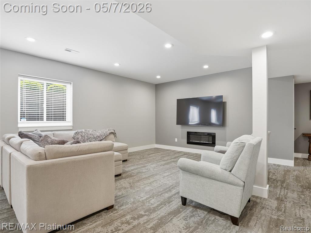 16413 Carrie Lane, Fenton, MI 48430 — Photo 34