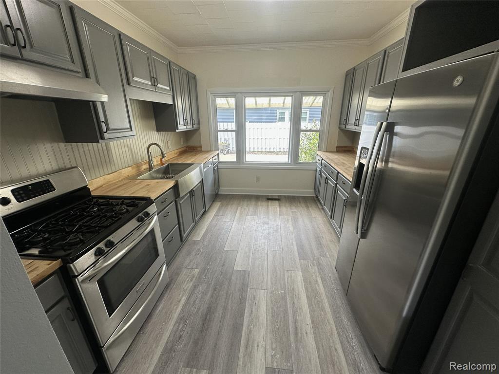401 W Broad Street, Linden, MI 48451 — Photo 6