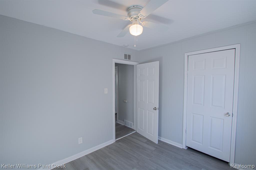 8493 Jewett Avenue, Warren, MI 48089 — Photo 15