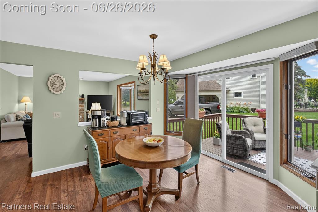627 W Caledonia Street, Howell, MI 48843 — Photo 14