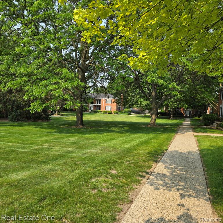 770 E Fox Hills Drive W, Bloomfield Hills, MI 48304 — Photo 6