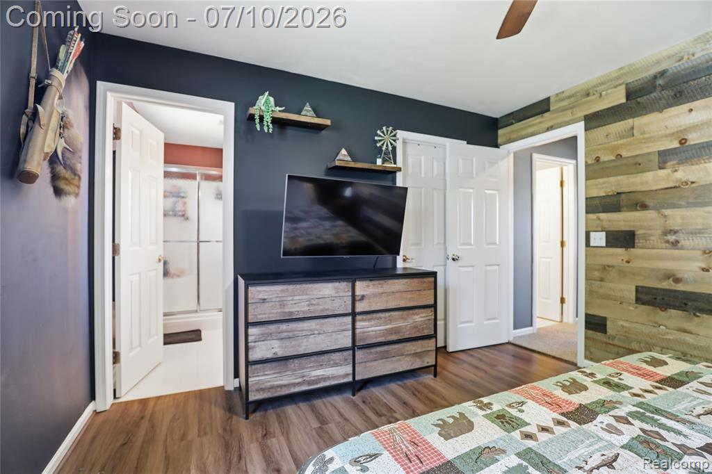 5275 E Maple Avenue, Grand Blanc, MI 48439 — Photo 16