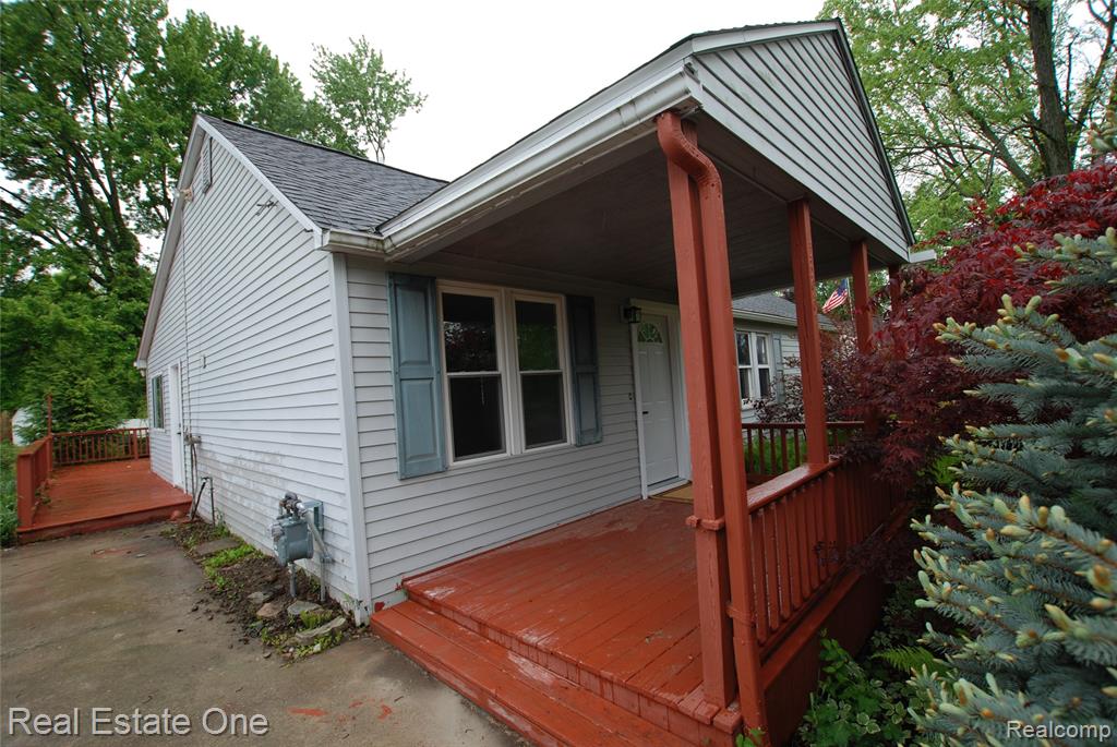 5399 BROBECK Street, Flint, MI 48532 — Photo 5