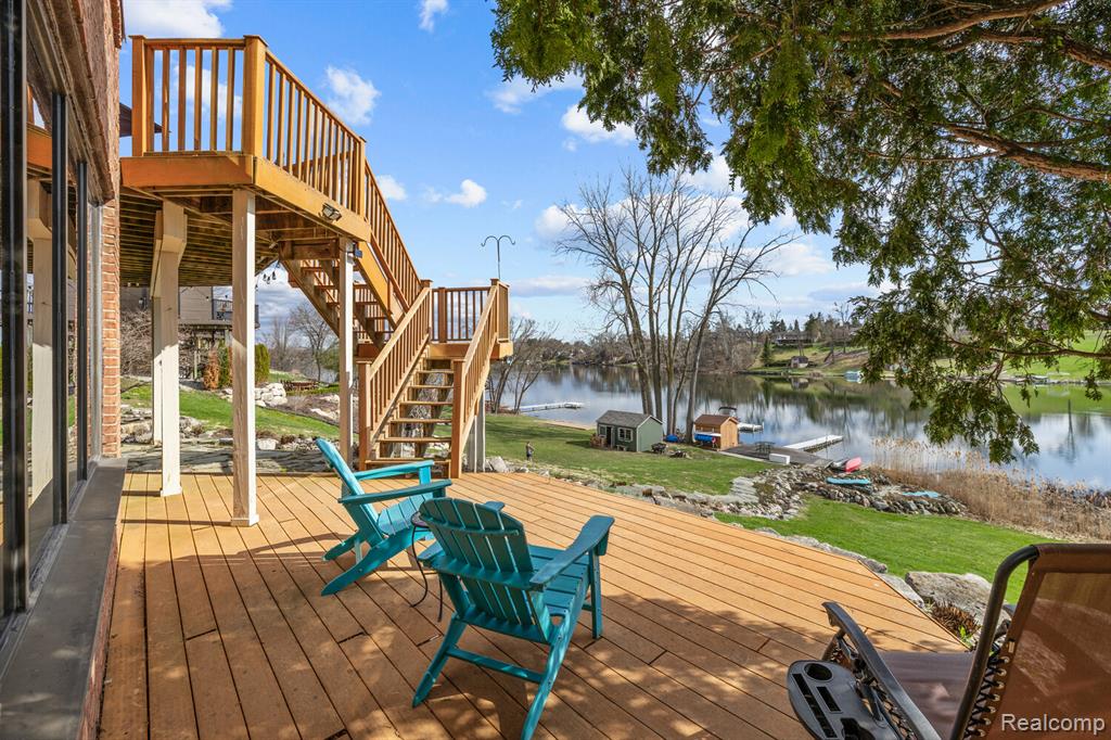 10785 Oxbow Lakeshore Drive, White Lake, MI — Photo 41