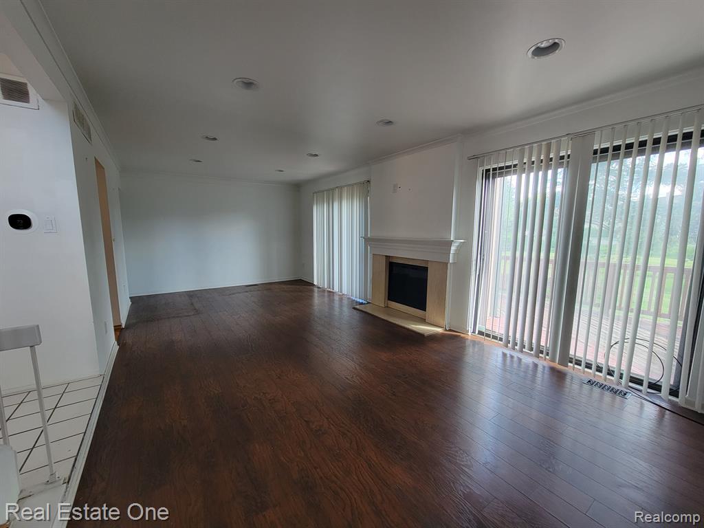 5102 ROCK Run, West Bloomfield, MI — Photo 3