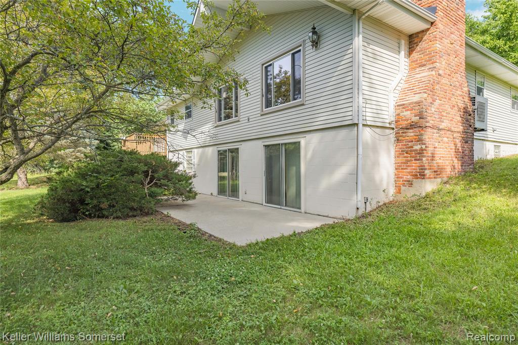2344 Rochester Road, Leonard, MI 48367 — Photo 52