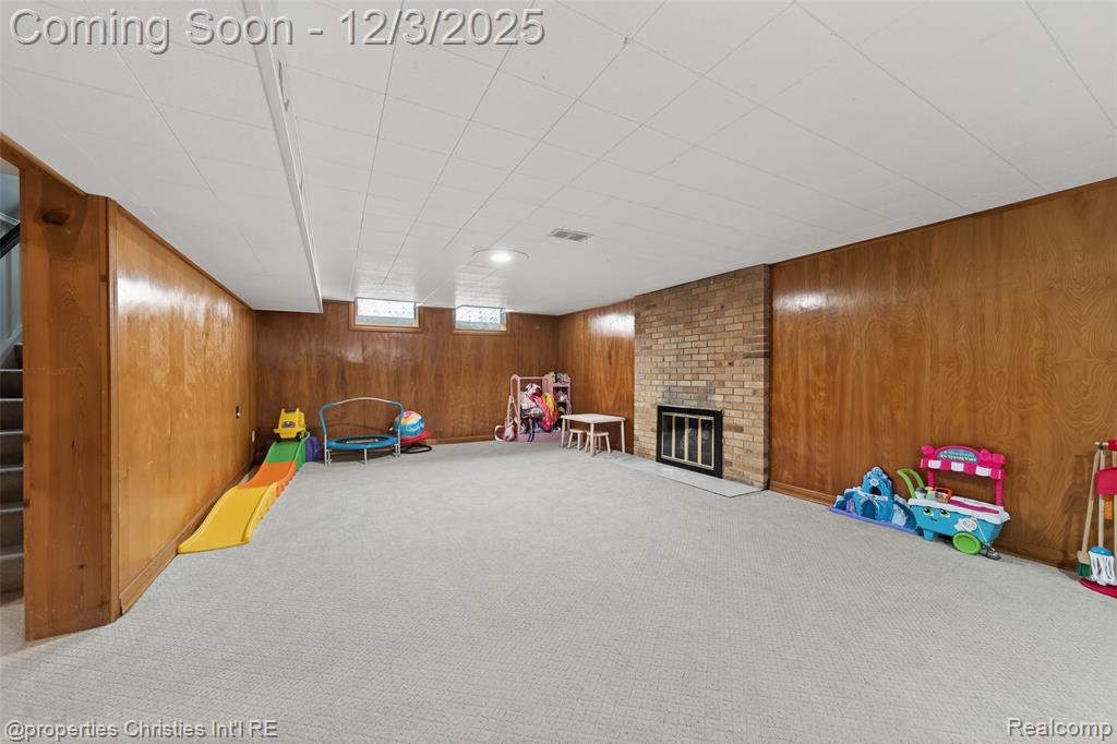16927 Beverly Road, Beverly Hills, MI 48025 — Photo 28