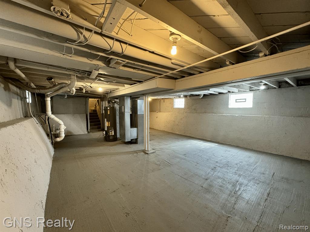 882 KENILWORTH Avenue, Pontiac, MI 48340 — Photo 18