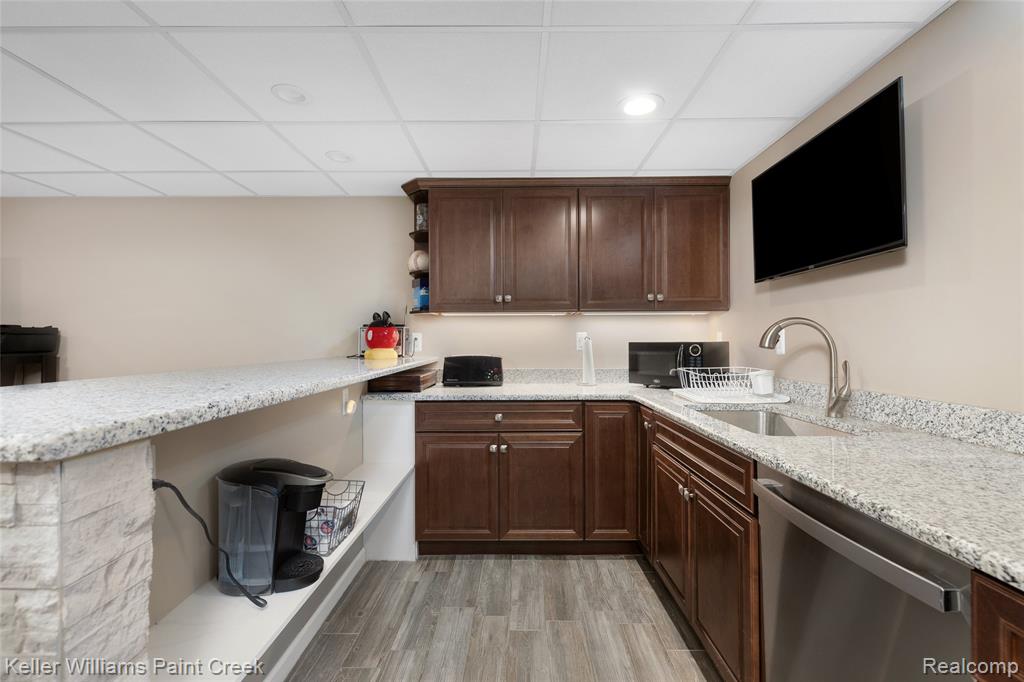 54690 Shady Creek Drive, New Baltimore, MI 48047 — Photo 34