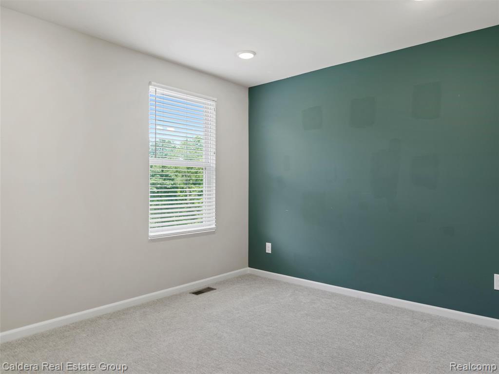 4132 Walcott Drive, Lake Orion, MI — Photo 33