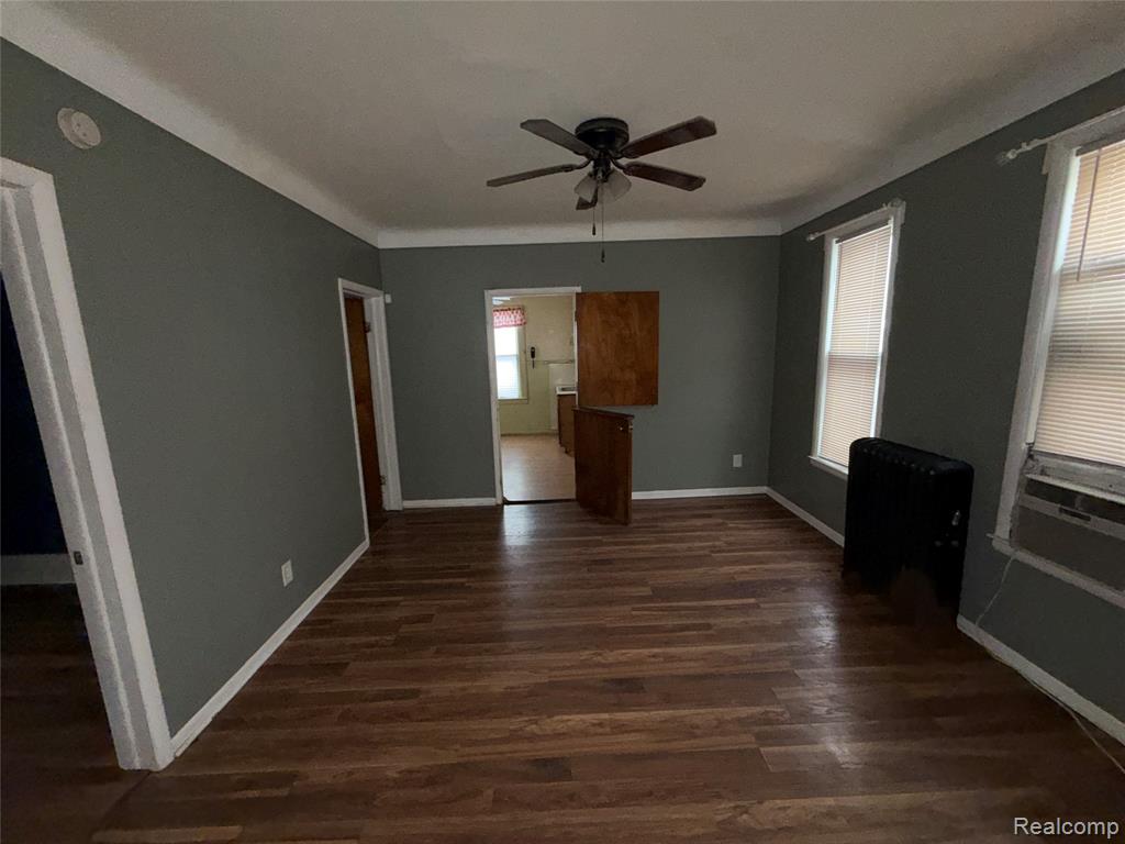 24 W James Street, River Rouge, MI 48218 — Photo 9