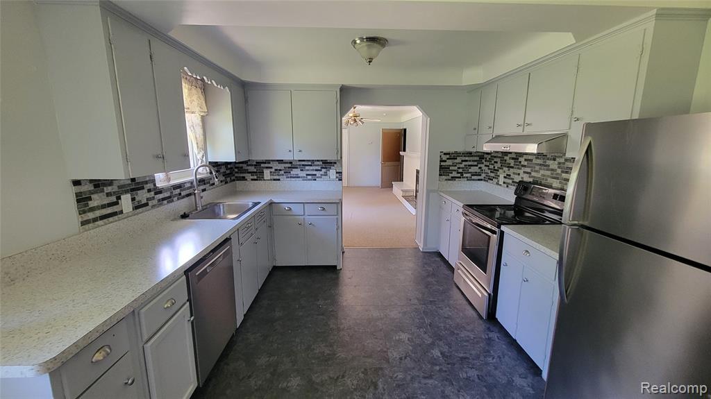 45502 Klingkammer Street, Utica, MI 48317 — Photo 4