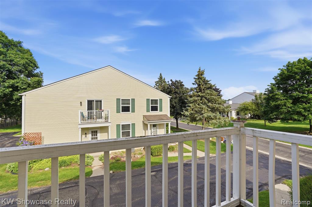 1499 Mariner Drive, Walled Lake, MI 48390 — Photo 19