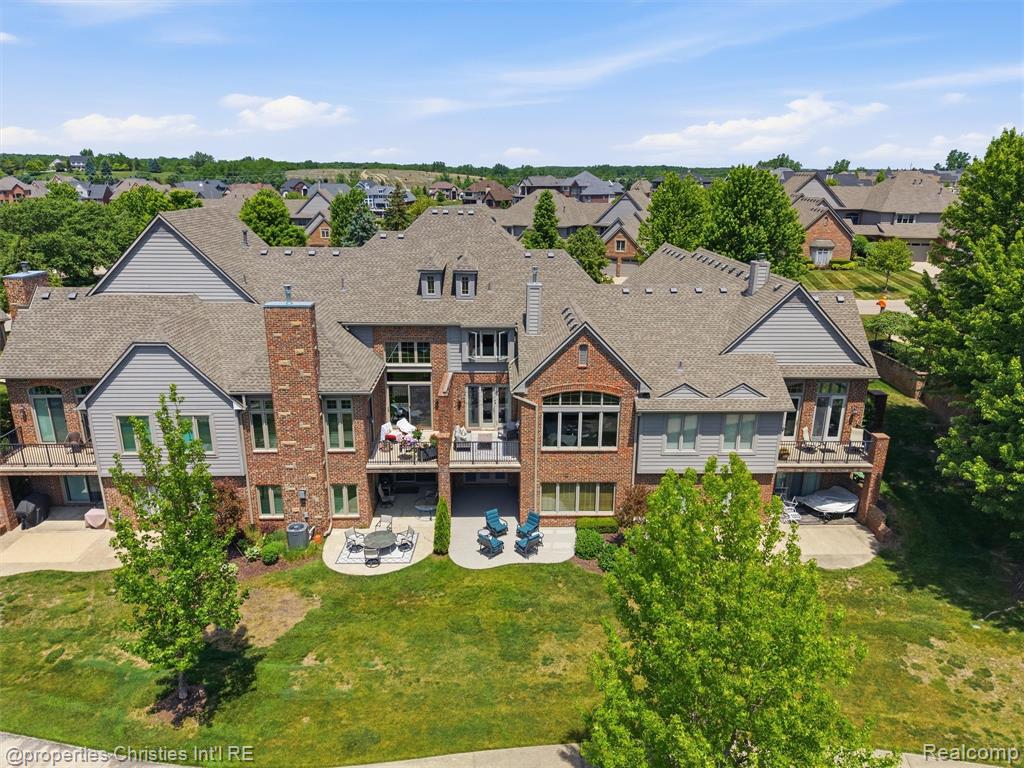 10822 Sparkling Waters Court, South Lyon, MI 48178 — Photo 71