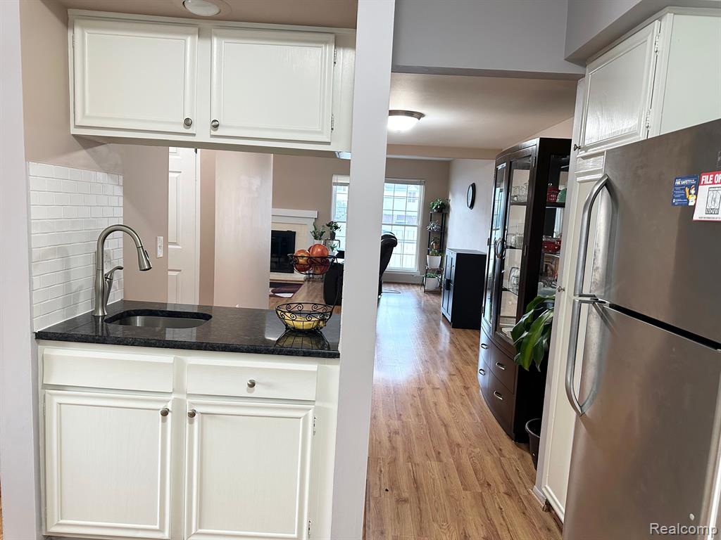 21306 E GLEN HAVEN Circle, Northville, MI 48167 — Photo 14
