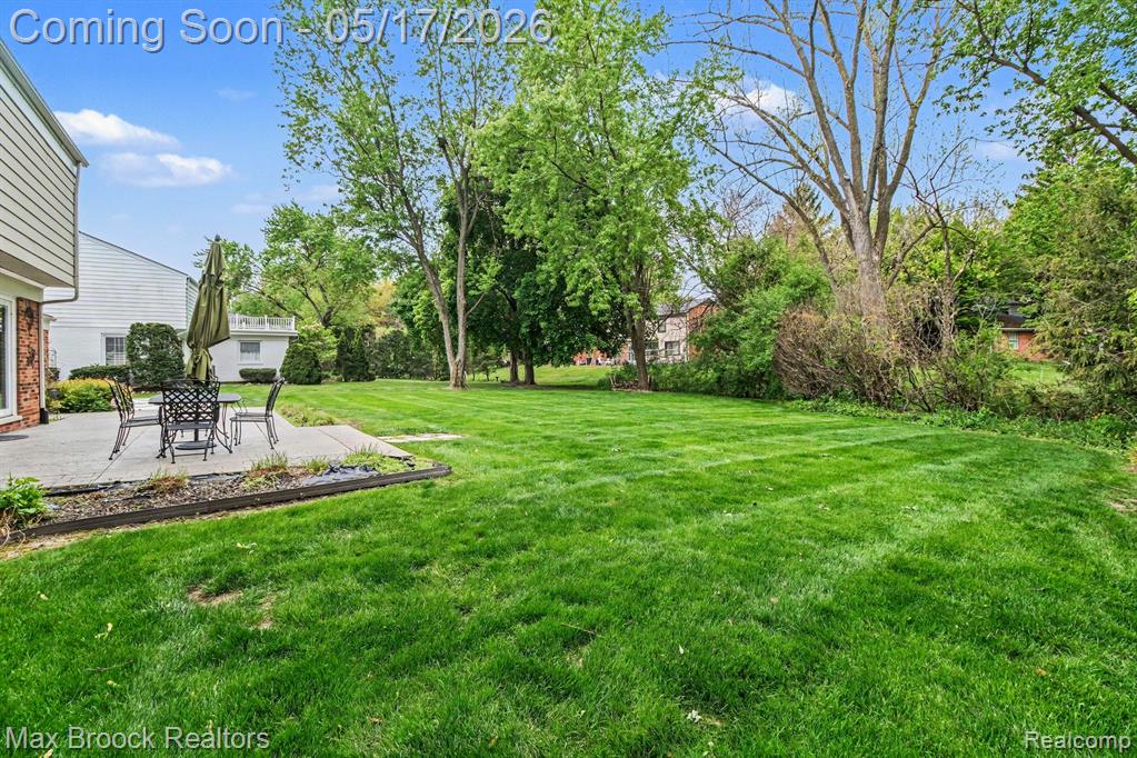 2004 Bootmaker Lane, Bloomfield Hills, MI 48304 — Photo 26