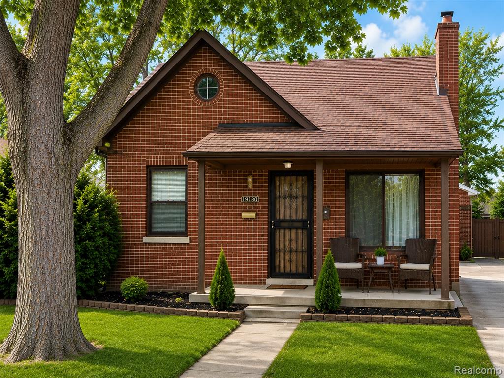 19180 Alstead Street, Grosse Pointe, MI 48236 — front exterior
