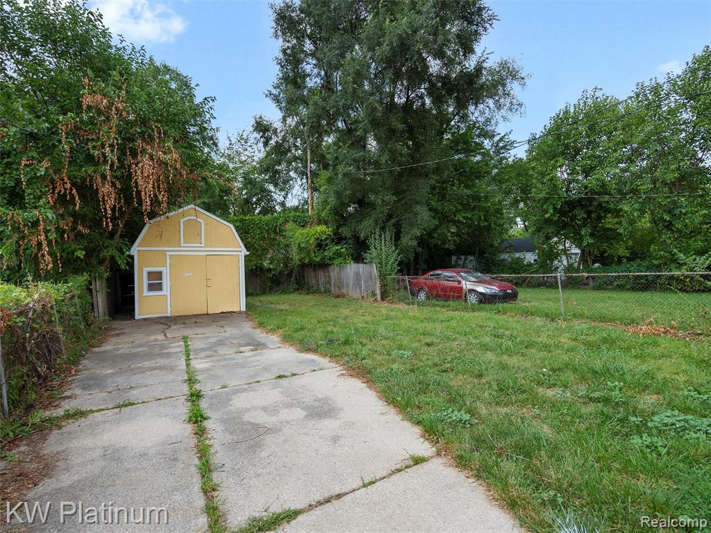 6803 Plainview Avenue, Detroit, MI 48228 — Photo 18